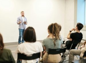 Photo by fauxels on <a href="https://www.pexels.com/photo/man-wearing-gray-dress-shirt-and-blue-jeans-3184317/" rel="nofollow">Pexels.com</a>
